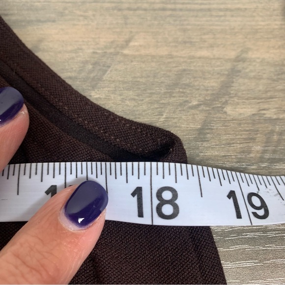 Eileen Fisher Chocolate Brown Rayon Blend Sleeveless Top Tank V scoop neck - Picture 4 of 9